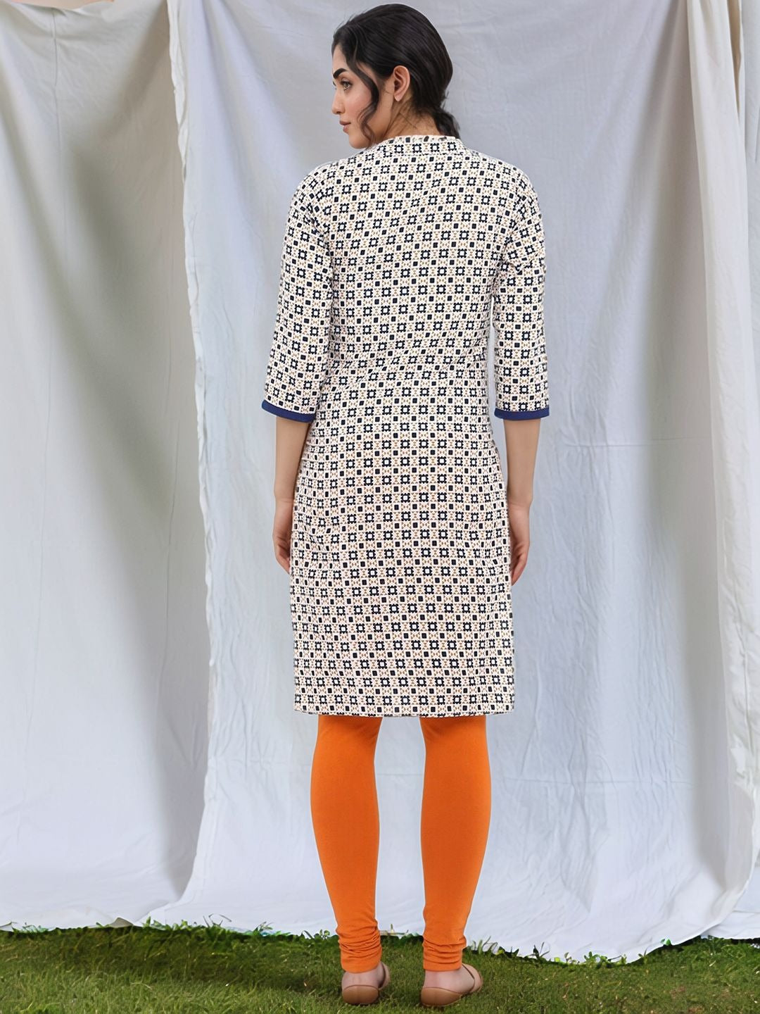 White & Navy Blue Printed Straight Kurta