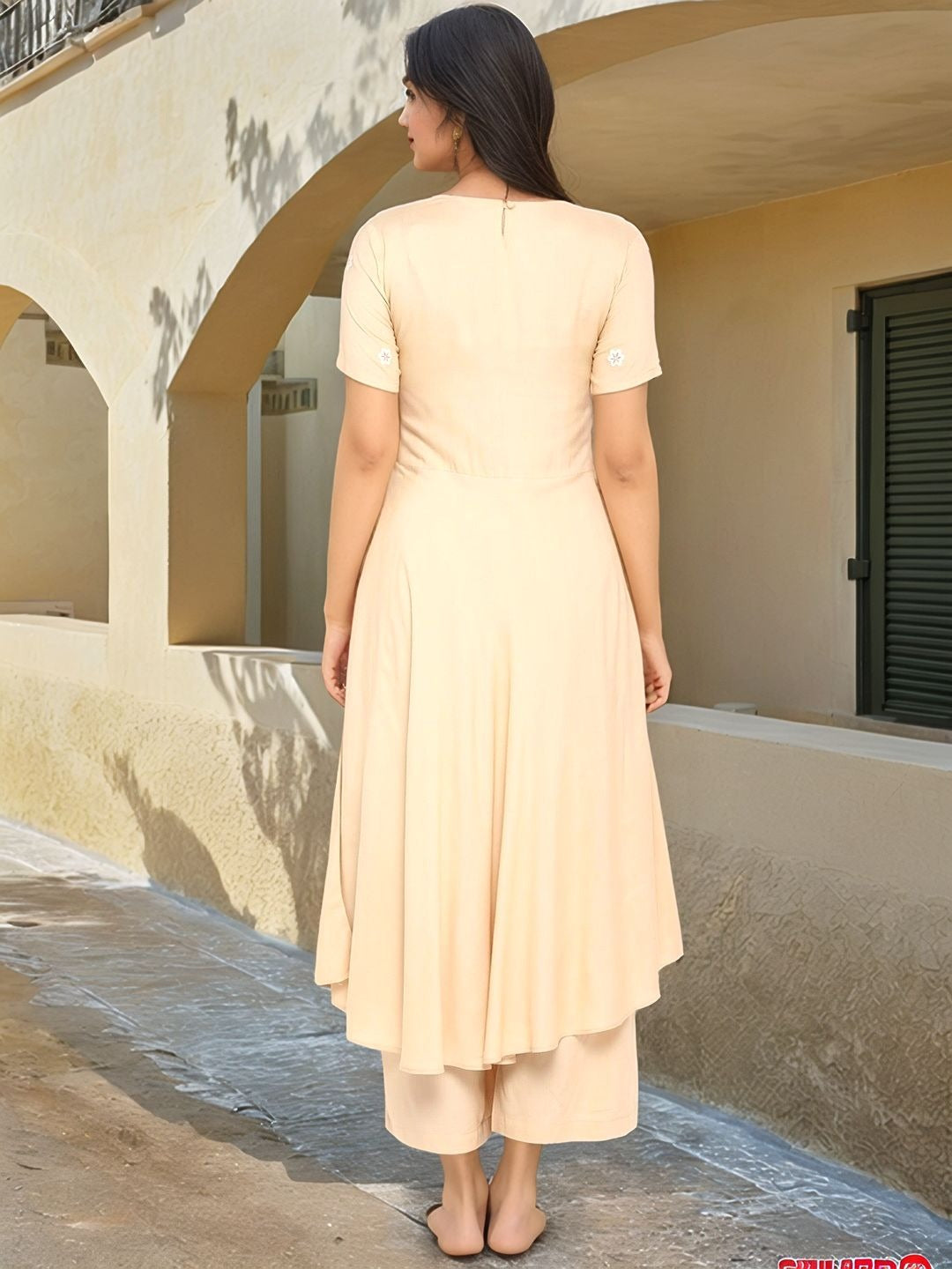 Beige & White Embroidered Anarkali Kurta